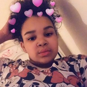 Meet your Posher, Alisha